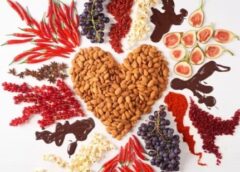 ​5 Heart Superfoods: Keep Your Cardiovascular System Strong by Ritika Samaddar